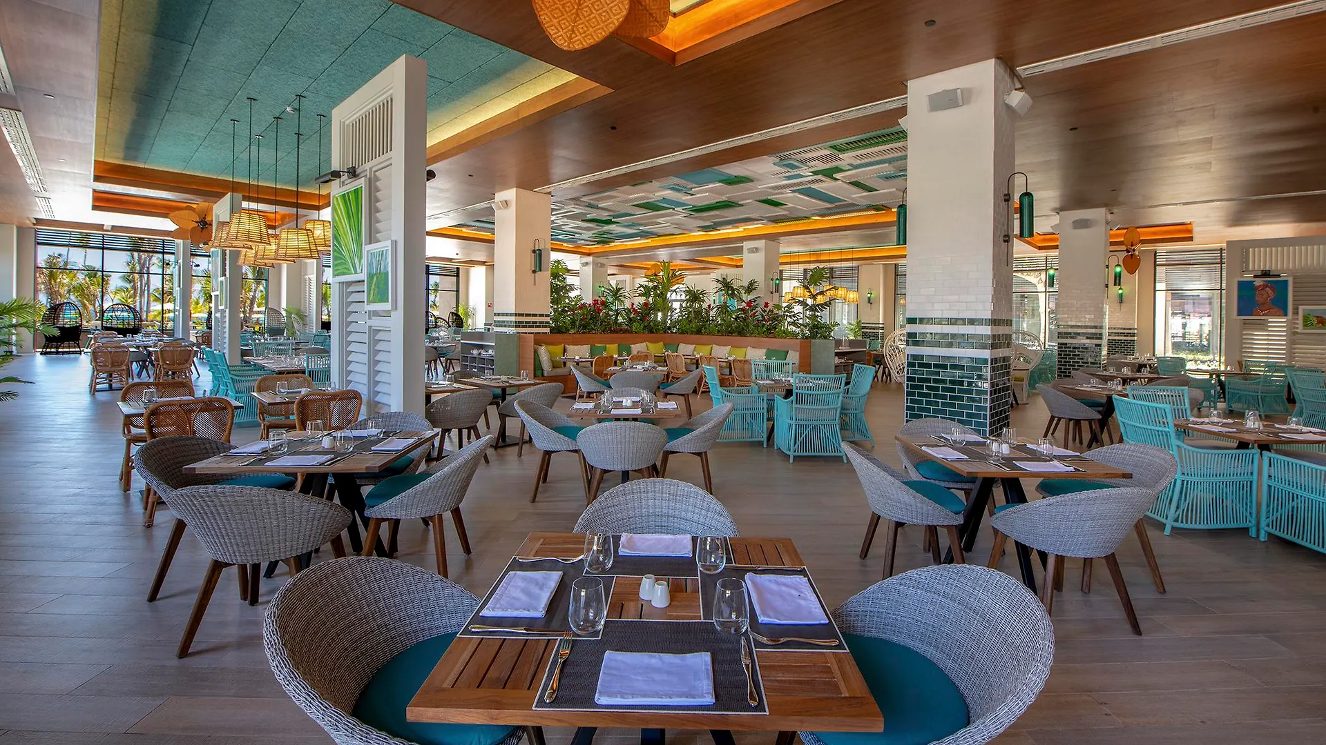 Adults Only Club At Lopesan Costa Bavaro Resort Punta Cana